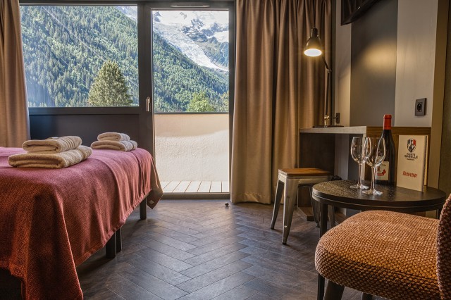 Double / Twin Superior Summit hotel room Chamonix